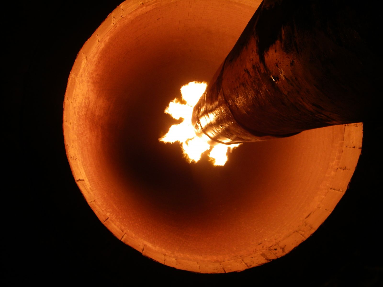 2010-11-22哈萨克项目点火照片 J9国际集团(中国)-官方网站