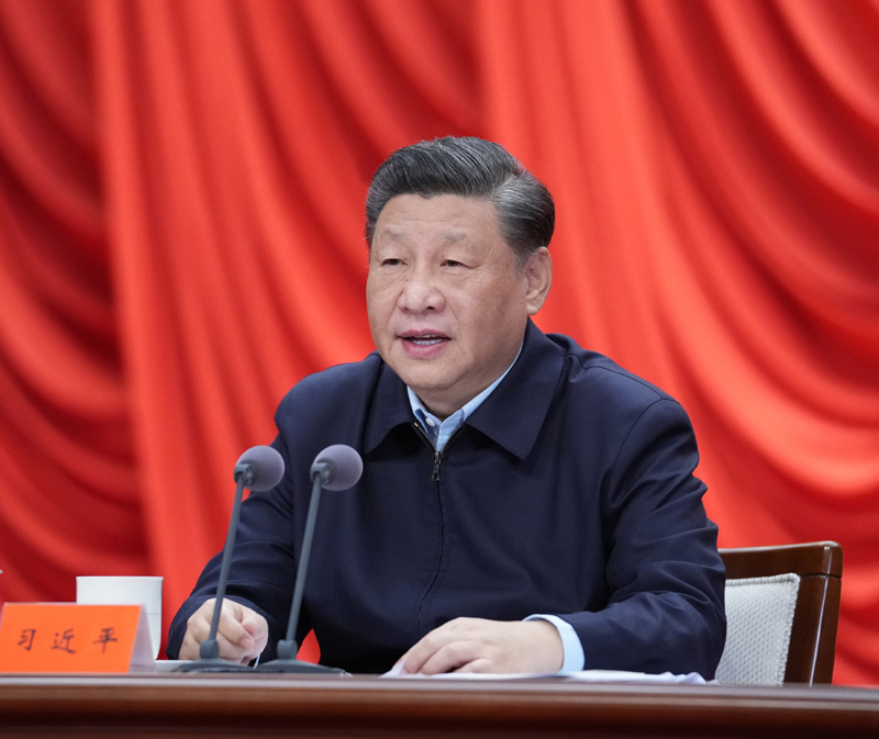 3月1日，2022年春季学期中央党校（国度行政学院）中青年干部培训班在中央党？。中共中央总书记、国度主席、中央军委主席习近平在开班式上颁发沉要讲话。新华社记者 申宏 摄