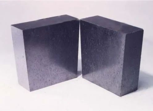 2024121210421409687
